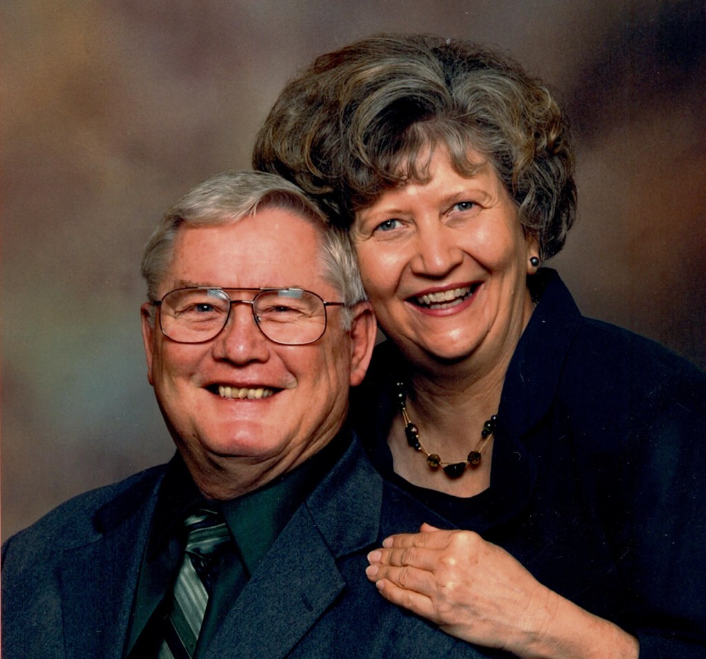 picture of Ernie and Anna Smith as Pastor and Wife